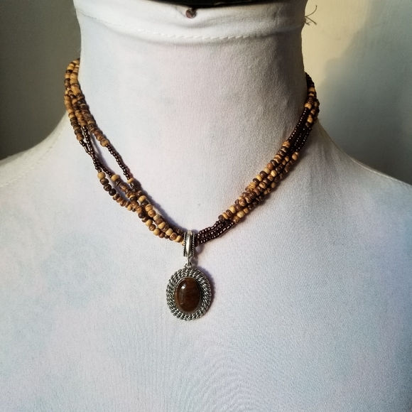 Relisted - Avon tiger eye necklace brown tan beaded - Picture 7 of 12